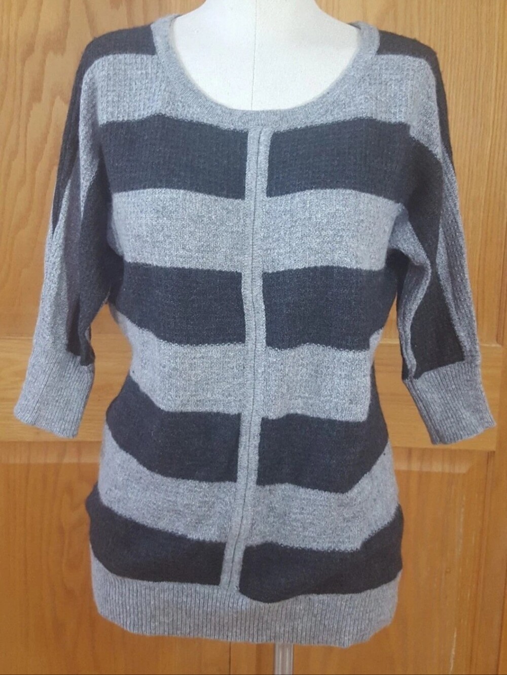 Ann Taylor Loft Women's Wool Blend Sweater Size Small